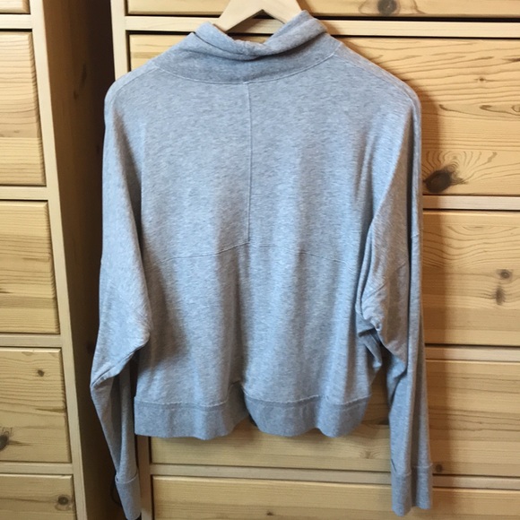 Free People Movement Lara Pullover Size Large - Picture 9 of 9